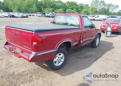 1996 Chevrolet S Truck S10 из США, поврежденный, VIN 1GCDT14X8TK136181
